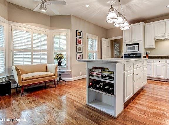 RealTourCast  J Stough  Wynfield  Kitche