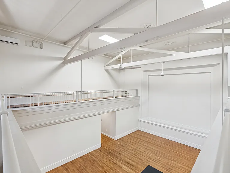 129 Main St #302 — Photo 27