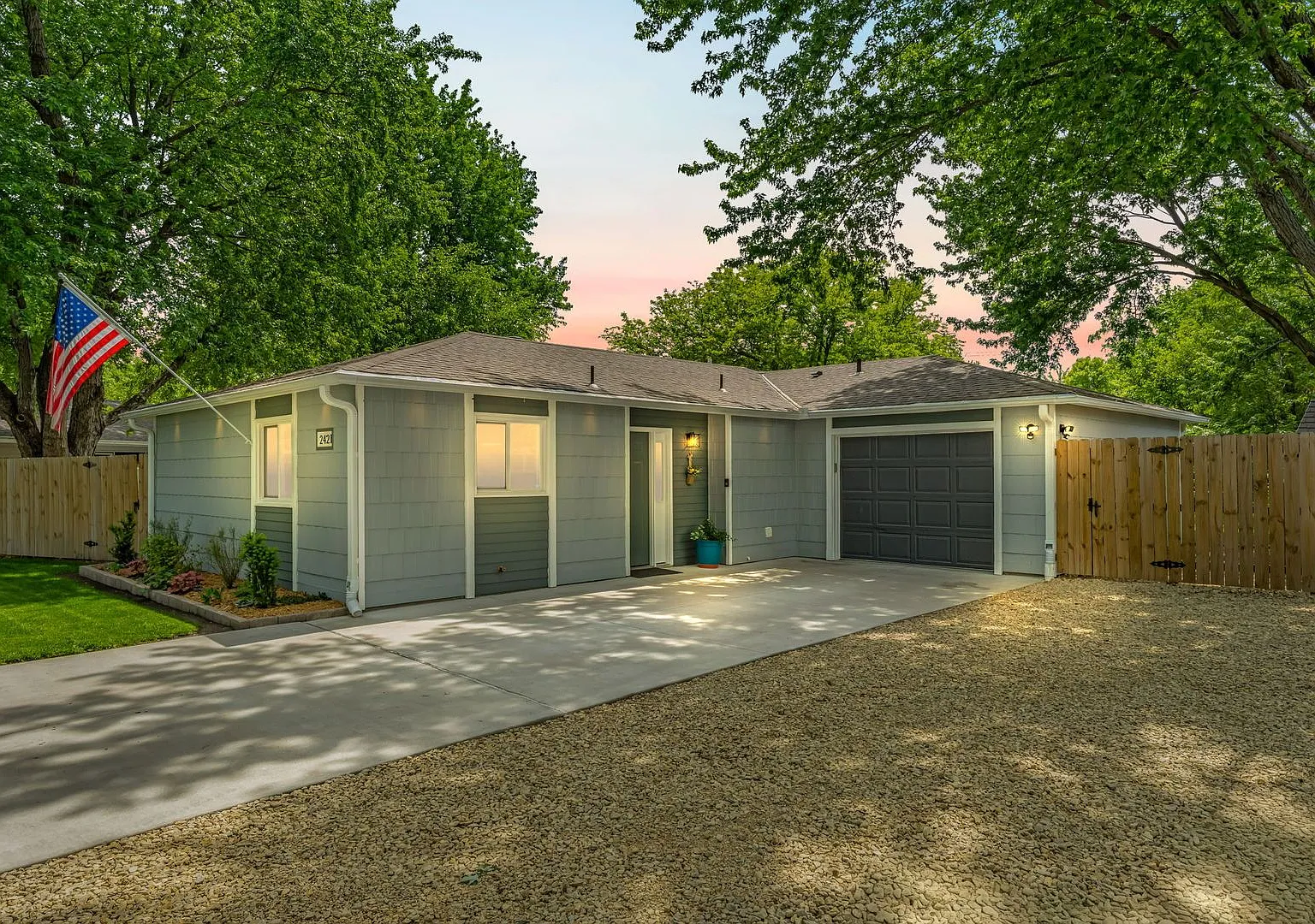 3 bed, 1145 sqft, $1,800 — Photo 4