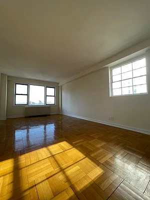Rented by Bond New York | media 2