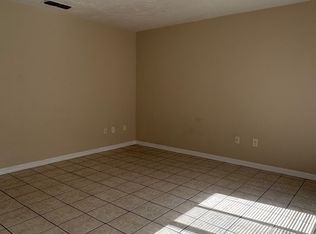 703 SW 69th St APT B, Gainesville, FL 32607