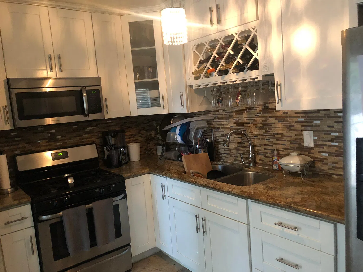 1 bed, 700 sqft, $2,100 — Photo 4