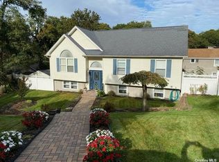 287 Echo Ave, Sound Beach, NY 11789