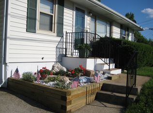124 Graham Rd, Florissant, MO 63031