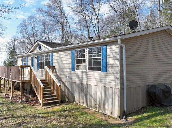 189 Awesome Ave, Cottontown, TN 37048