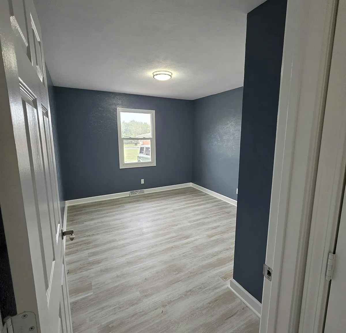 601 Rizek Dr, Unit 8B — Photo 2