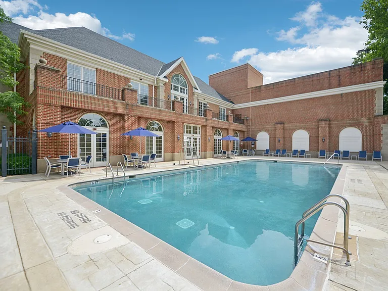 Resort Style Swimming Pool