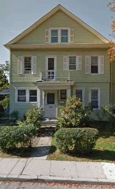 8 Palmer Ave