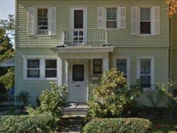 8 Palmer Ave