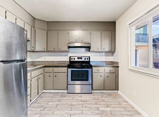 3256 Nicol Ave #2, Oakland, CA 94602