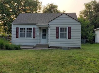 1104 Fairview Rd, McPherson, KS 67460