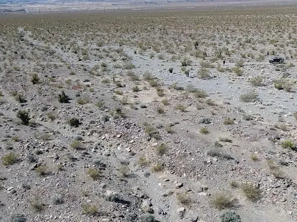 7771 N Koala Rd, Pahrump, NV 89060