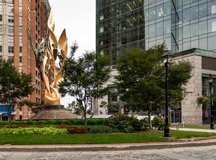 707 President St APT 1109, Baltimore, MD 21202
