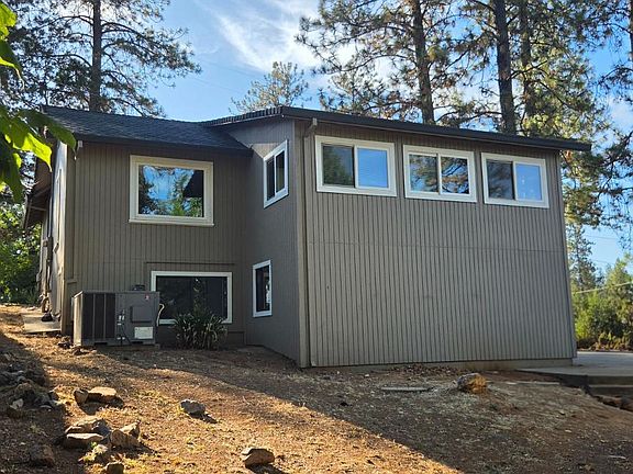 4th image of 20280 Hummingbird Hill Rd