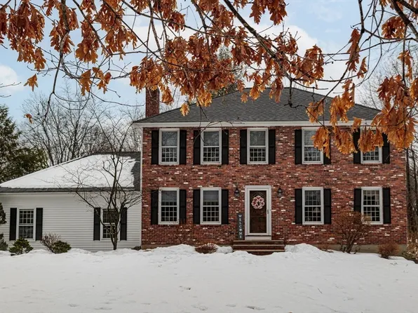 198 Abbott St, North Andover, MA 01845