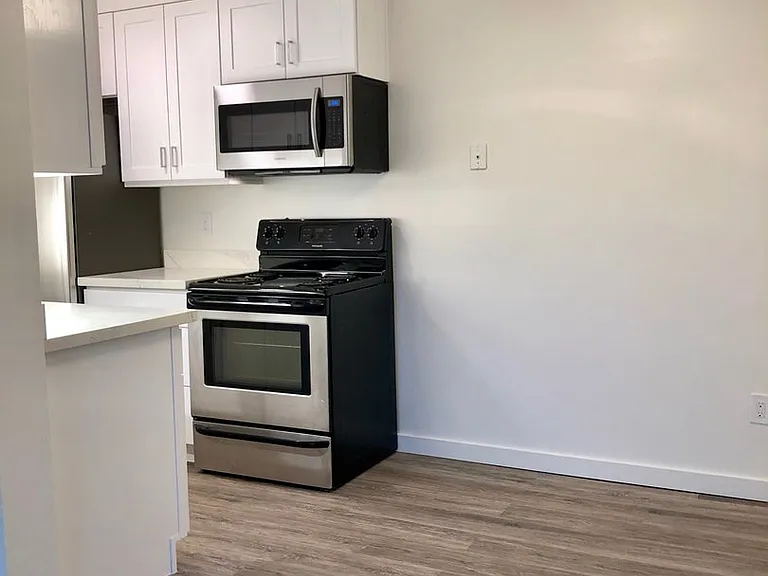 JF- 2200 E. Terrace St. — Photo 6