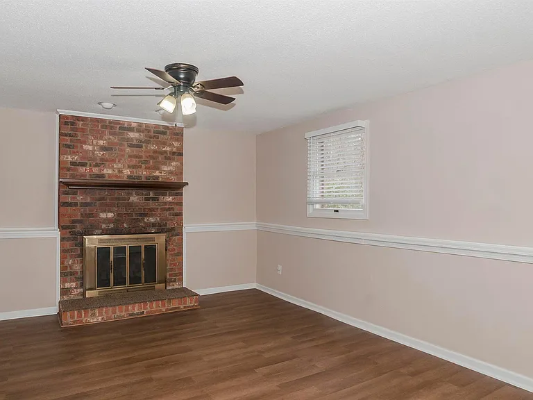 507 Trappers Run Dr — Photo 13