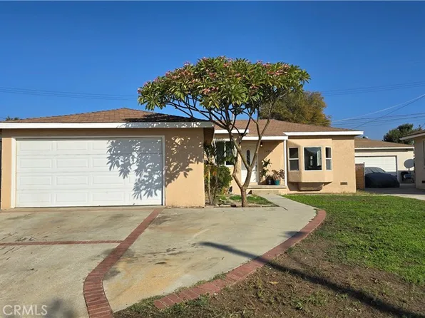 16515 E Devanah St, Covina, CA 91722