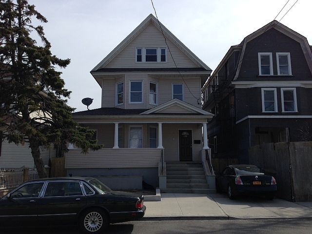 1st image of 190 Beach 114th St