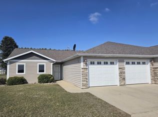 1 Canterbury St UNIT 1114, Cresco, IA 52136