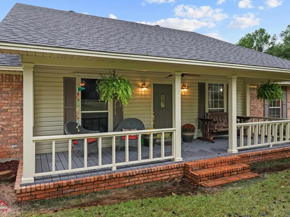 6150 Blocker Rd, Marshall, TX 75672