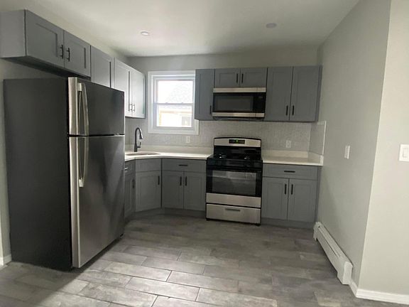 2nd image of 121 New St Floor 2