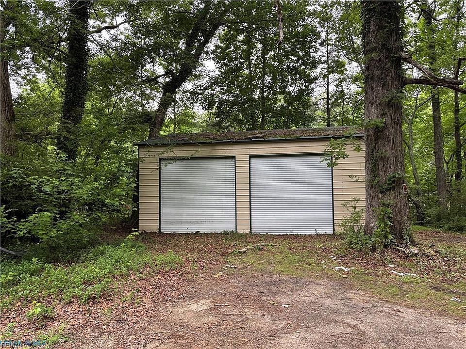 2nd image of 1156 Hallieford Rd