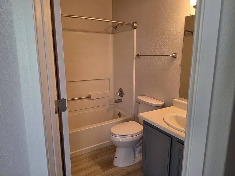 2985 Emerald Cir — Photo 5
