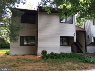 1 E Daisy Ln #B, Mount Laurel, NJ 08054