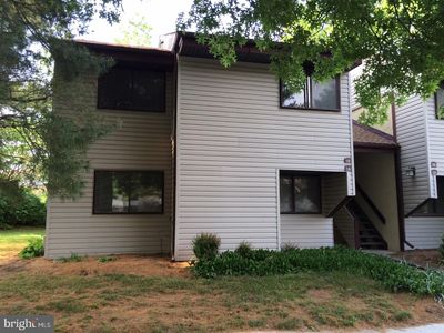 1 E Daisy Ln #B, Mount Laurel, NJ, 08054