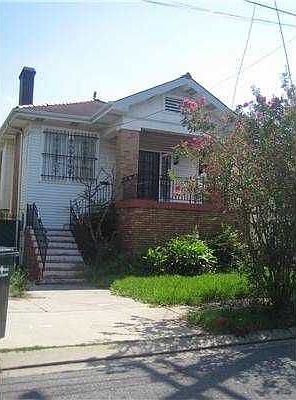 3rd image of 4306 S Miro St