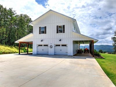 84 Landers Rd NE, Rydal, GA, 30171