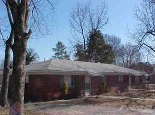 1102 Western Ave, Conway, AR 72034