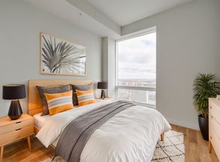 10360 102nd St NW #3704, Edmonton, AB T5J0K6