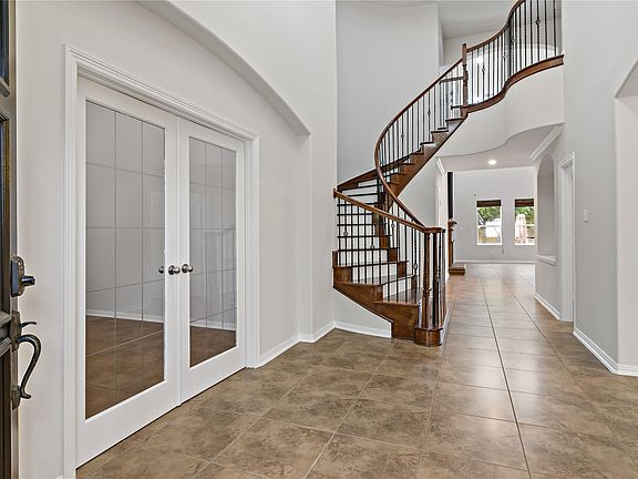 4th image of 8835 Stowe Creek Ln