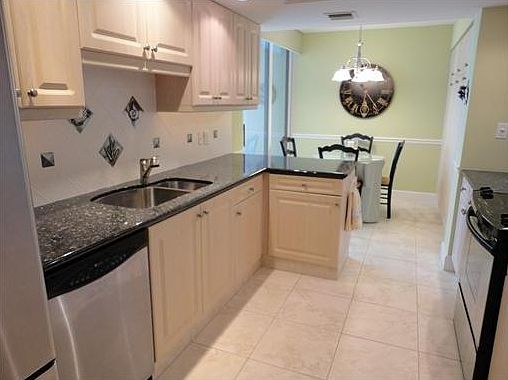 4th image of 8750 S Ocean Dr APT 1036