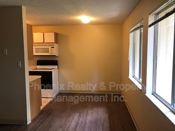 4th image of 3393 Madison Ave APT W328