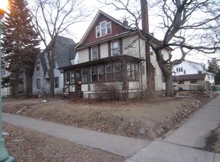 1636 Thomas Ave, Saint Paul, MN 55104