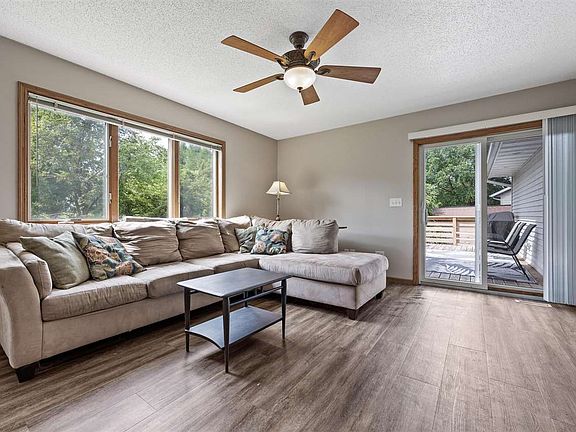 5th image of 700 Andrews Ct