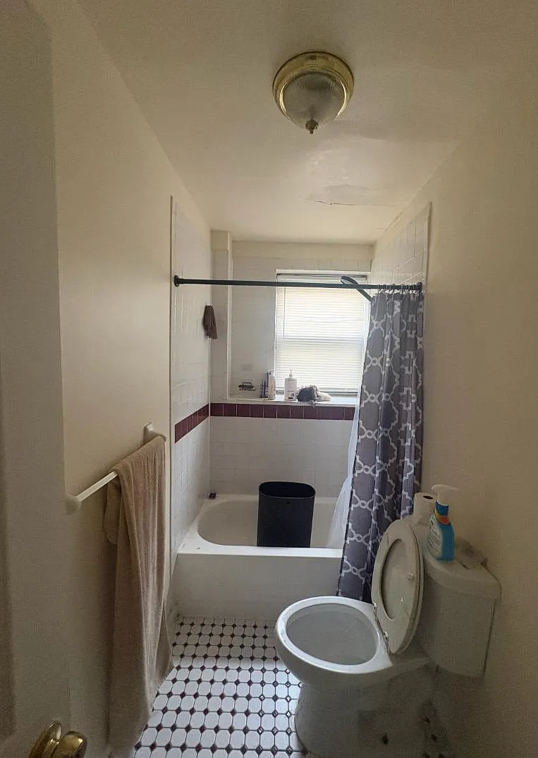 7 Laidlaw Ave — Photo 1