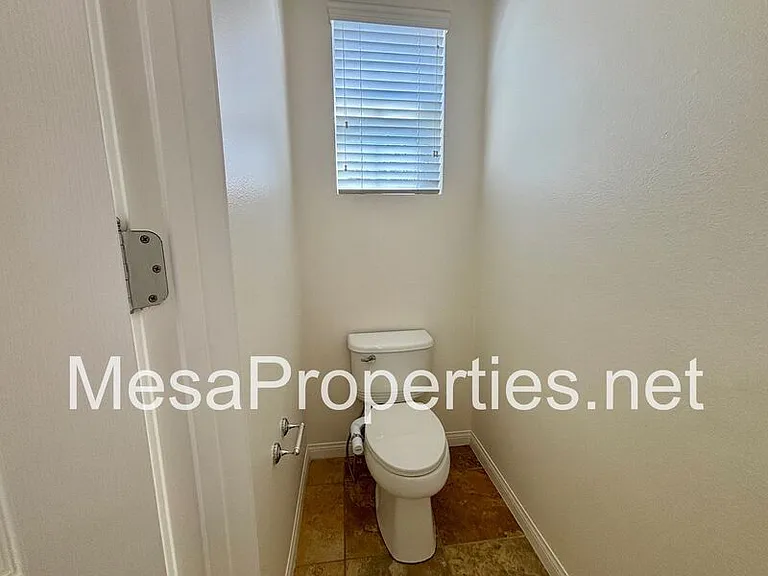 5729 Nutwood Pl — Photo 11