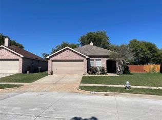 3729 Cattlebaron Dr, Roanoke, TX 76262