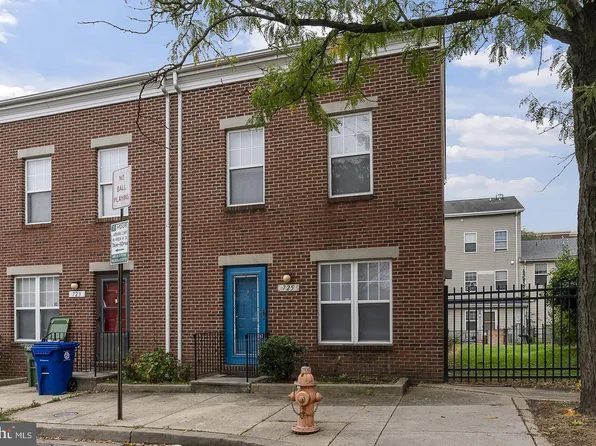 725 W Cherry Blossom Way, Baltimore, MD 21201