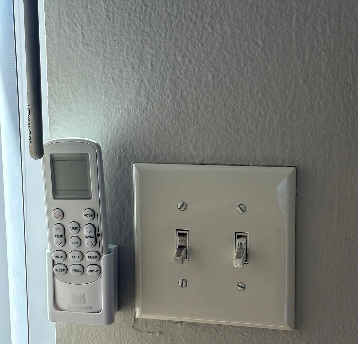 2 bed, 700 sqft, $2,050 — Photo 3