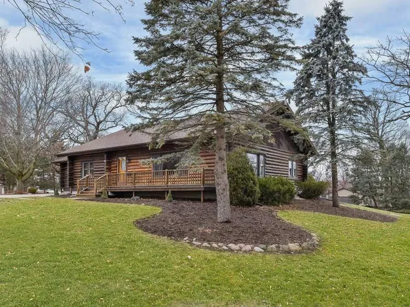 8751A E Highpoint Rd, Yorkville, IL 60560