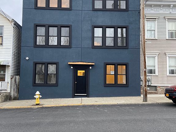 Front Exterior 514 State St