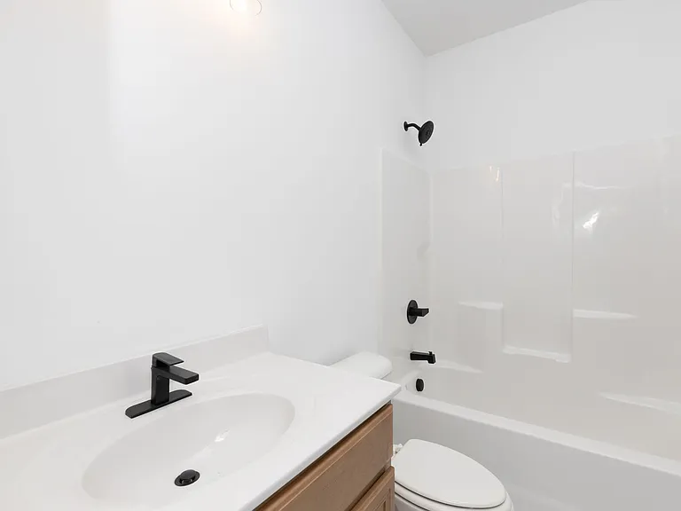 3200 Holly Rd — Photo 3