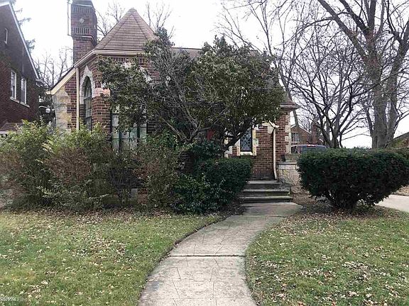 2nd image of 16520 Chandler Park Dr
