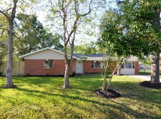 5926 Jerry Crst, Pearland, TX 77584