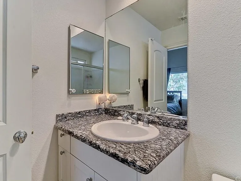2233 Fairview Rd #S — Photo 20